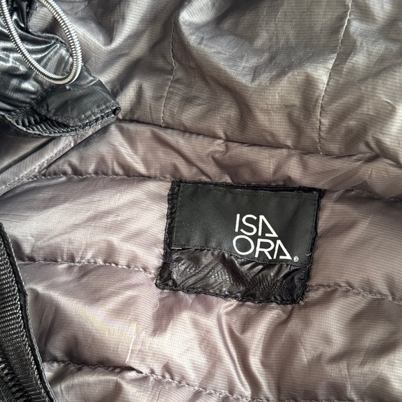 Isaora Light but very warm Black Puffer Jacket - Picture 3 of 9